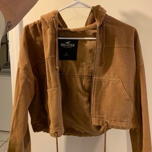 khaki hollister cropped jacket